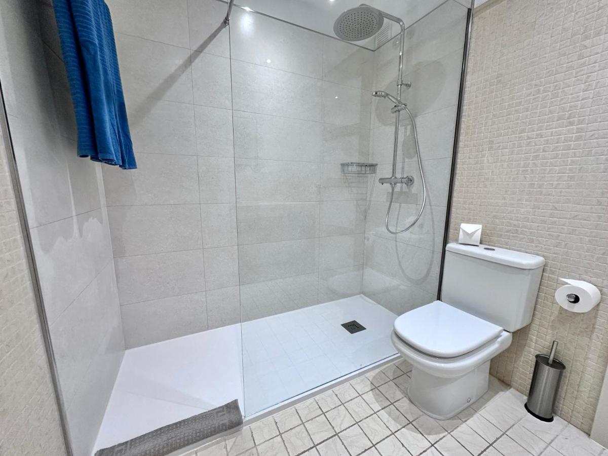 Theresa Gigantes Apartament *